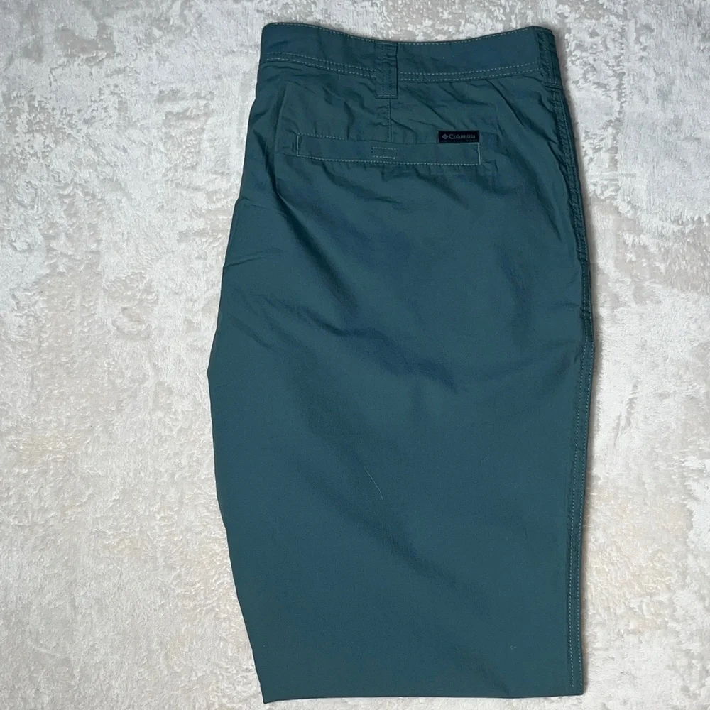 Columbia Sportswear Men’s Chino Pants Deep Sage Green Outdoor Zip Up 42 X 30 - Picture 6 of 12